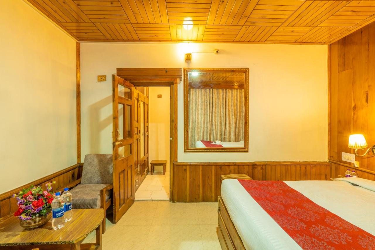 Holiday Home International -Vivaan Stays Manāli Exterior foto