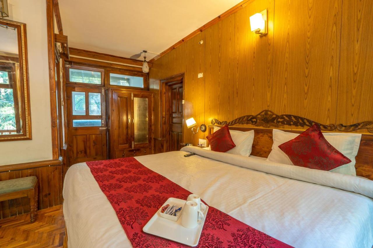 Holiday Home International -Vivaan Stays Manāli Exterior foto